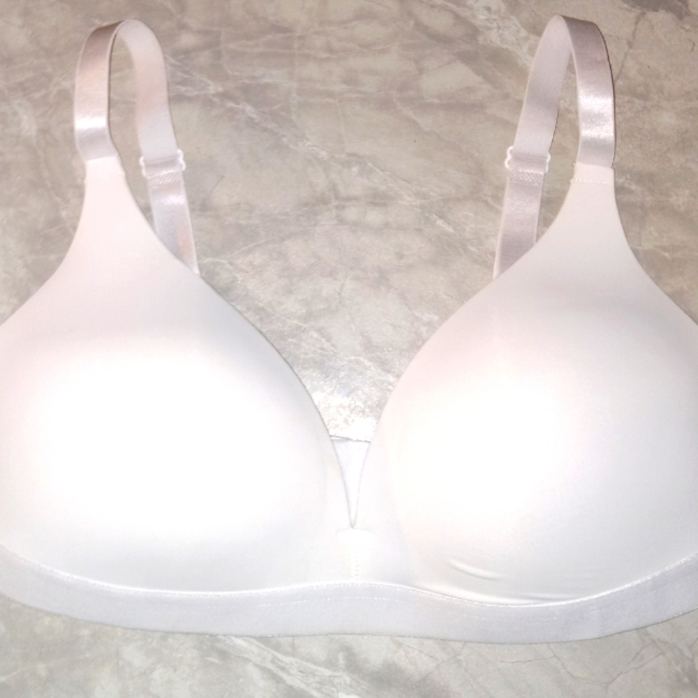 Strm line intimates bra 38D white